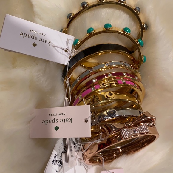 Accessories - Picture 1 of 2